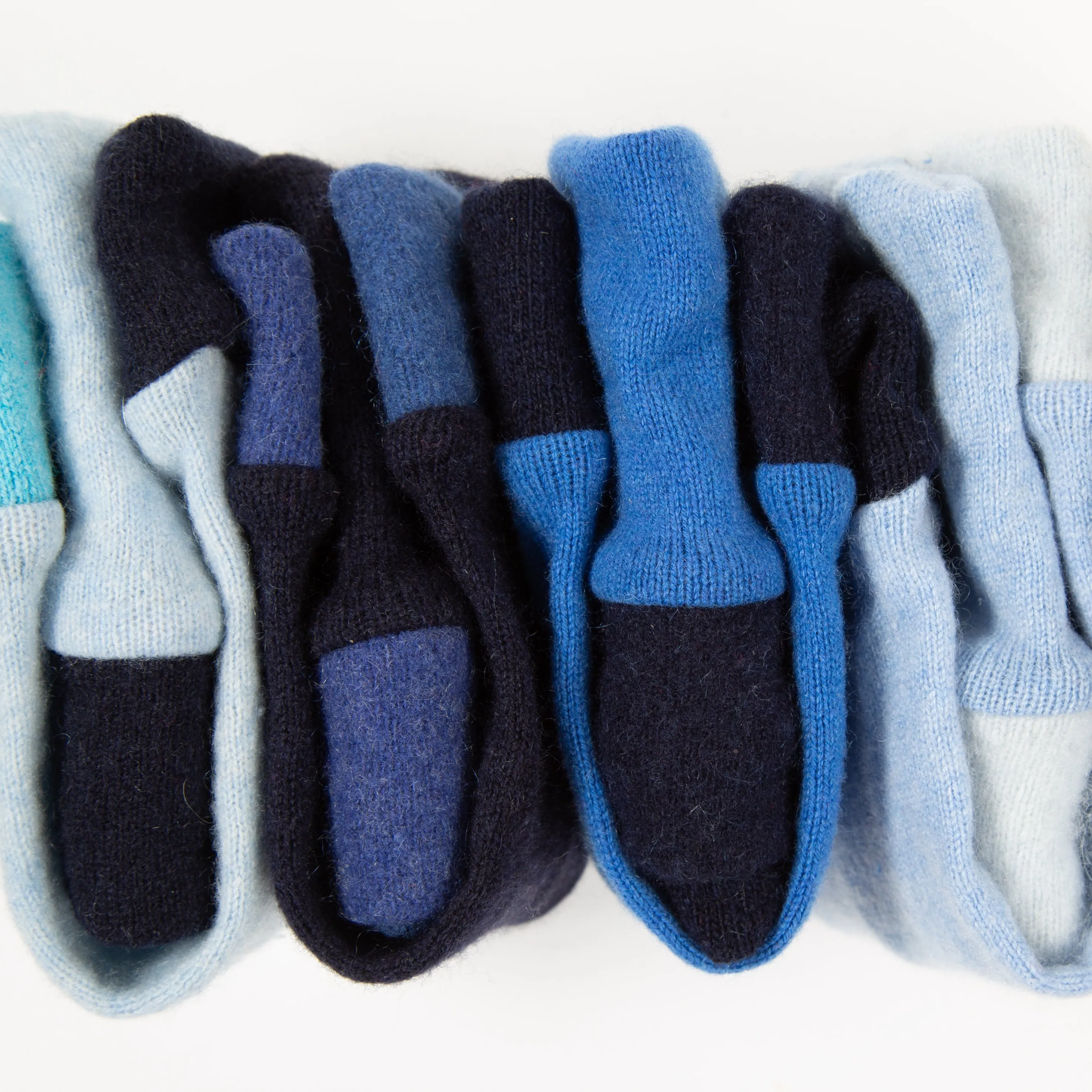 Blue Mix Cashmere Wrist Warmer